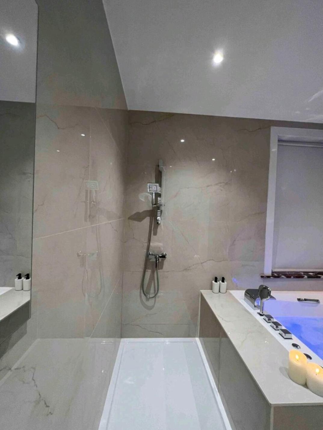 Sublime Appartement Calme Cosy & Jacuzzi บรัสเซลส์ ภายนอก รูปภาพ