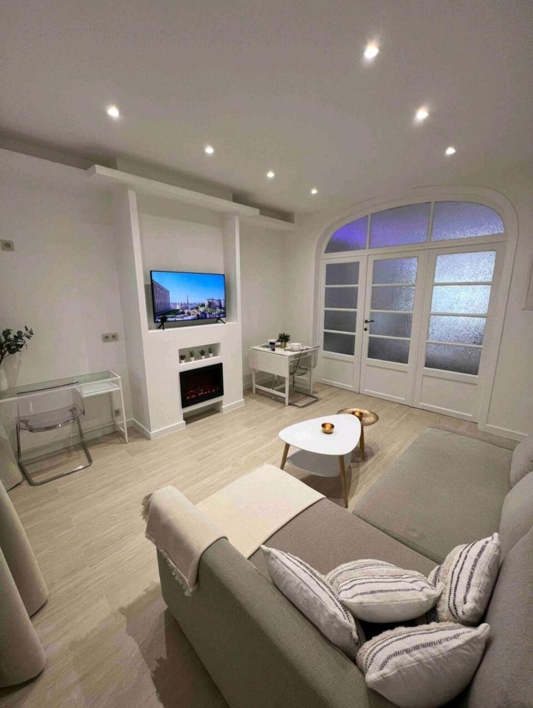 Sublime Appartement Calme Cosy & Jacuzzi บรัสเซลส์ ภายนอก รูปภาพ